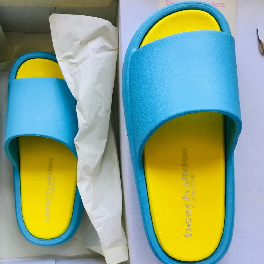 Beach slides NEW WITH BOX